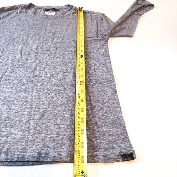 Sustainable Quality Prana Gray Long Sleeve Crew Neck Tee Size Small - Picture 9 of 9